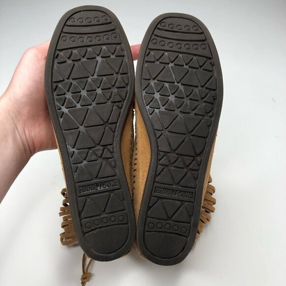 NEW Minnetonka Camel Brown Suede Fringed Braided High Top Zipper Moccasin Bootie - Picture 12 of 14